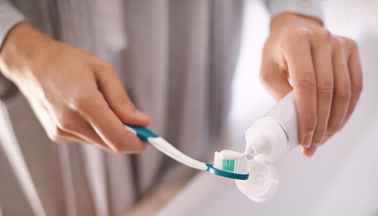 Diş Fırçalama Hakkında Sık Sorulan Sorular-3