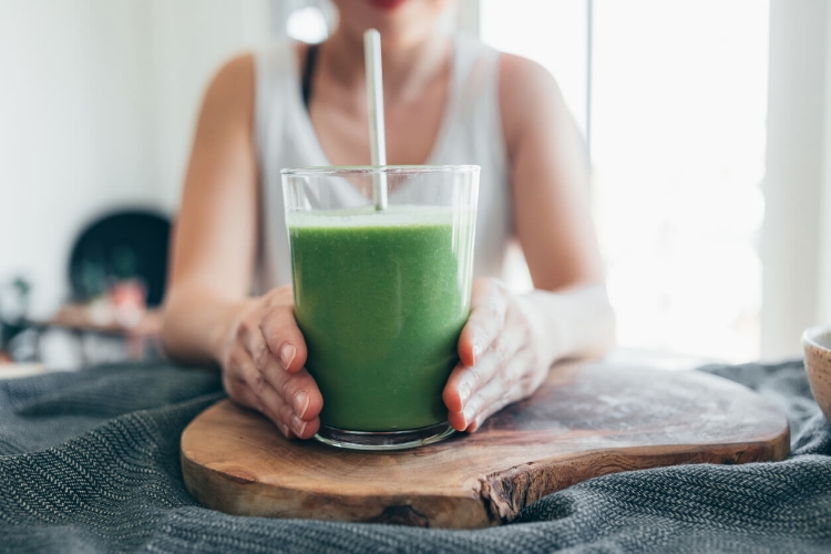 PMS Dönemi için Hormon Dengeleyici Smoothie Tarifi-3 - Saç Bakım Güzellik