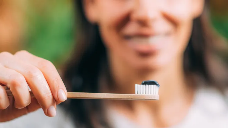 Diş Bakımında Yer Verebileceğiniz 5 Doğal İçerik-5 - Saç Bakım Güzellik