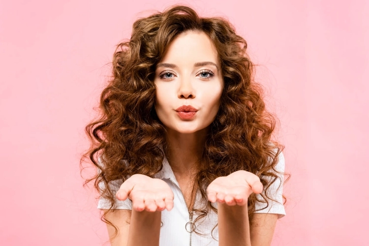Koyu Bakır Saç Rengi Hakkında Bilmeniz Gerekenler -3 - Saç Bakım Güzellik