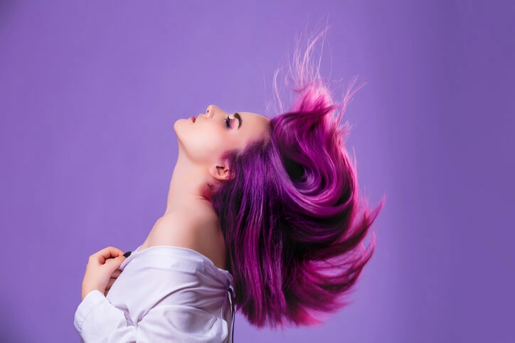 Lila Saç Rengine Dair Bilmeniz Gerekenler -3 - Saç Bakım Güzellik