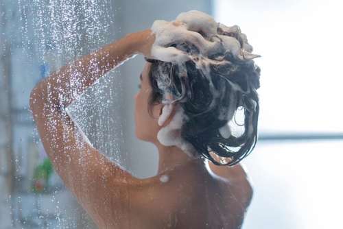 Yağlı Saçlar İçin Şampuan Seçimi Nasıl Olmalı?-1 - Saç Bakım Güzellik