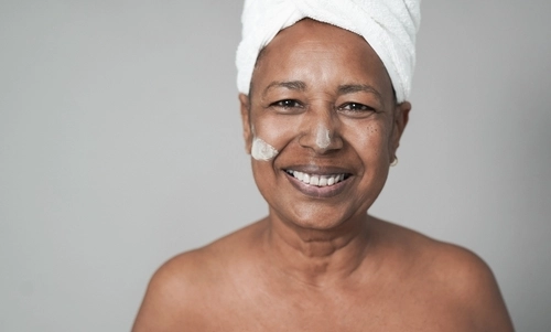 50 Yaş Sonrası Cilt Bakımı Önerileri-1 - Saç Bakım Güzellik