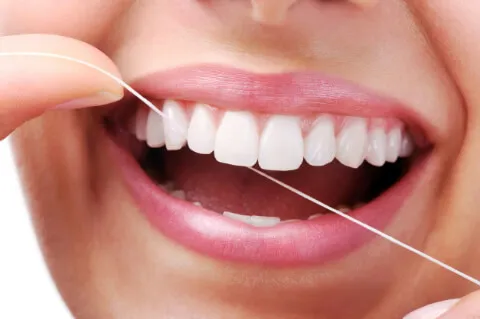 Diş İpi Kullanmanın 5 Faydası-6 - Saç Bakım Güzellik