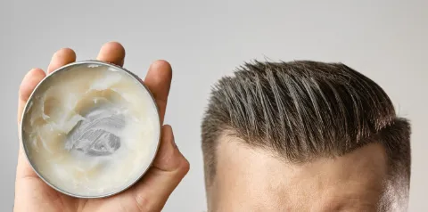 Erkeklerin Saçları Neden Yağlanır?-4 - Saç Bakım Güzellik
