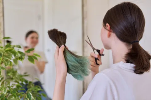 Evde Düz Saç Nasıl Kesilir?-2 - Saç Bakım Güzellik