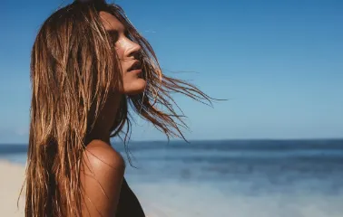 Saçlarda Mükemmel Kumsal Dalgasını Yakalama Rehberi - Saç Bakım Güzellik