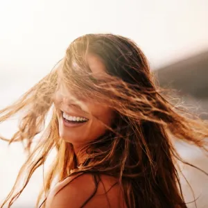 Saç Uzatan Kadınların Yaşadığı 11 Durum - Saç Bakım Güzellik