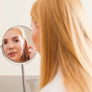 Makyaj Aynası Ne İşe Yarar, Nasıl Seçilir? - Saç Bakım Güzellik